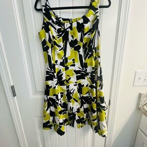 Floral Print Sleeveless Dress
